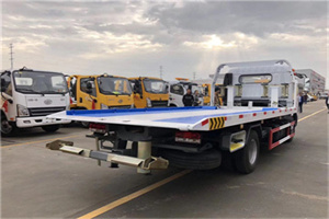 复兴门汽车救援补胎